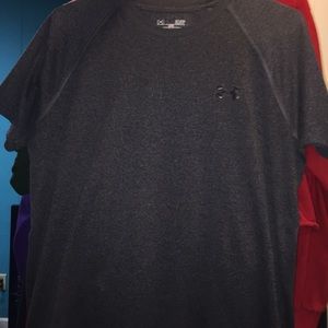 Under armor shirt